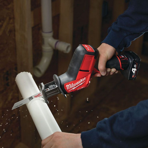 Milwaukee aku sabljasta testera 12V/6Ah „hackzall“, M12CHZ-602X