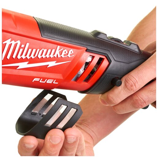 Milwaukee aku polirka M18FAP180-0