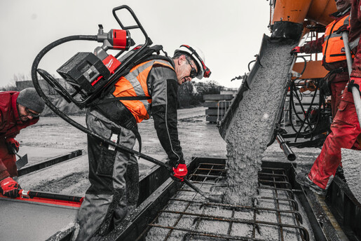 Milwaukee bežični betonski vibrator sa ONE-KEY sistemom MXFCVBP-0 MX FUEL 4933479595