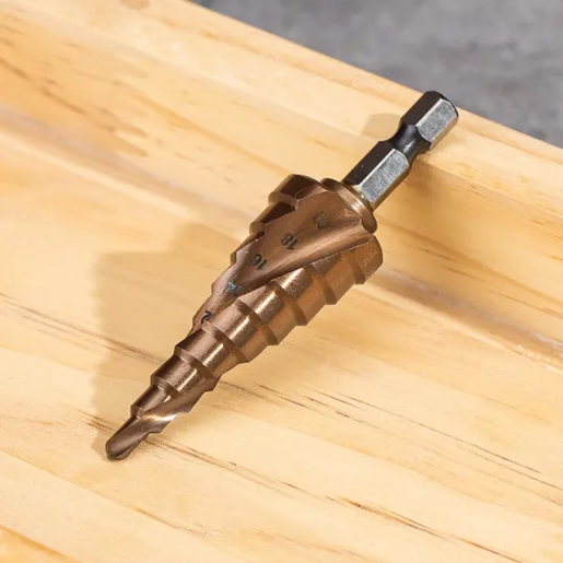 DELI Stepenasta burgija HSS Co 4-20mm EDH-JTZ020-E3