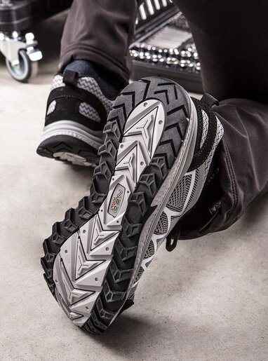 Radna cipela - NEO TOOLS 82-733 42