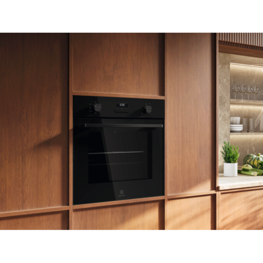 Electrolux ugradna rerna LOH3H00BK