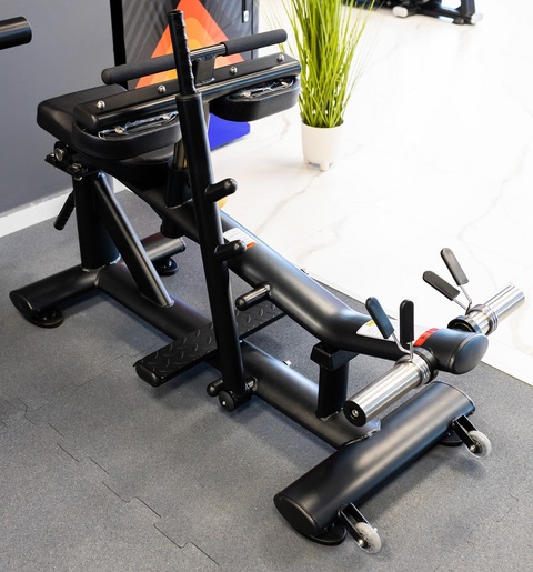 RING Calf machine -seated (mašina za listove - sedeća)-RP H-CALF