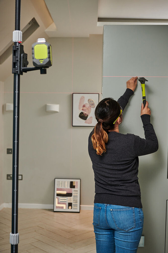 Samonivelirajući laserski nivelator (nivelir) sa stativom - RYOBI RB360GLL-K