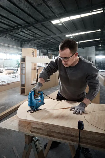 Bosch Professional Ubodna testera GST 680 06015B4020