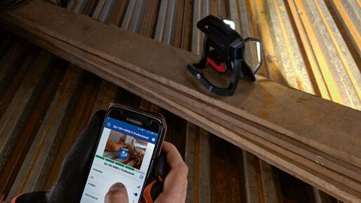 Bosch Professional Aku LED reflektor GLI 18V-4000 C BB 0601446800