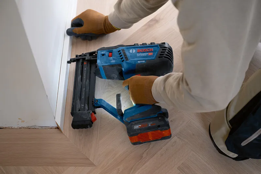 Bosch Professional Pištolj za eksere GNH 18V-50 M solo, L 0601482401
