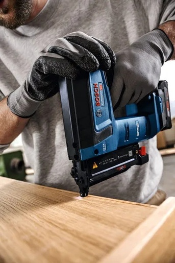 BOSCH Professional GNH 18V-35 aku pištolj za eksere, solo alat u L-BOXX-u 0601482701