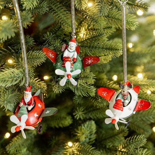 Novogodišnji ukras za jelku irvas u avionu EL beli