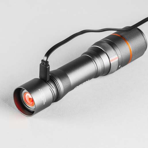 Punjiva led baterijska lampa nebo davinci 1000 Neb-flt-0018-g