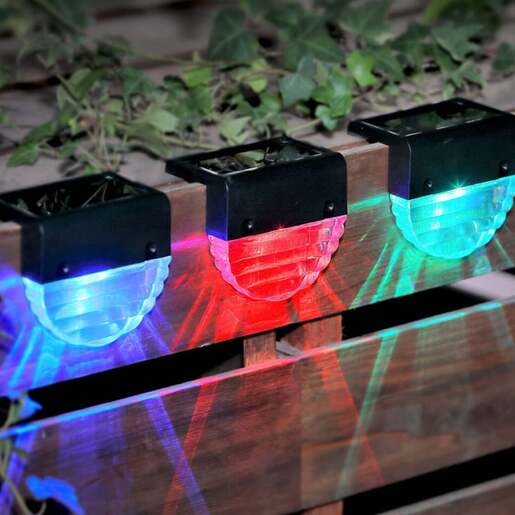 Višebojna nazidna solarna lampa - 2 kom. Ml-ws109