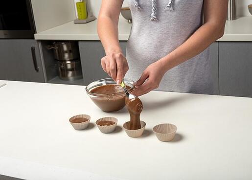 Nava silikonske modle za mafine 12 kom set "misty"