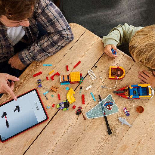 LEGO Piratski brod Spajdijevog tima 11208