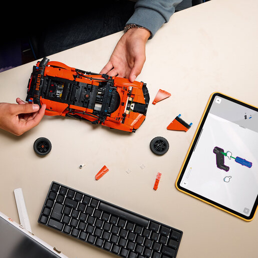 LEGO Bugatti Chiron Pur Sport hiperautomobil 42222