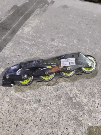 Set 8 tockica za rolere 72mm i lezajevi,osovin,koc. zeleno crni m 2023 3083015