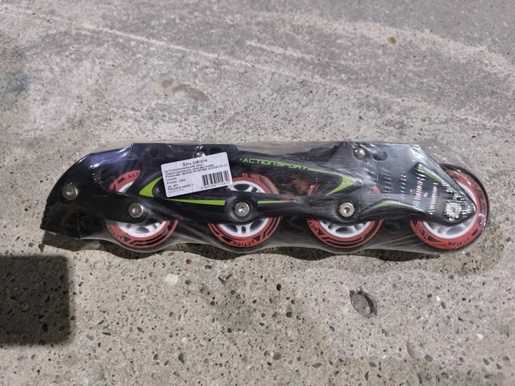 Set 8 tockica za rolere 72mm i lezajevi,osovin,koc. crno beli m 2023 3083014