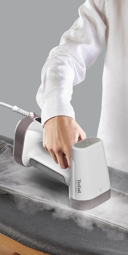 TEFAL APARAT ZA VERTIKALNO PEGLANJE DT8720