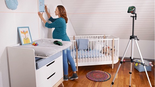 BOSCH križni laserski nivelir UniversalLevel 2 Set + 2 x baterija 1,5V, točnost +/- 0,5 mm/m 0603663F01