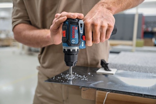 BOSCH Professional GSR 12V-32 aku izvijač, solo alat 06019N7000