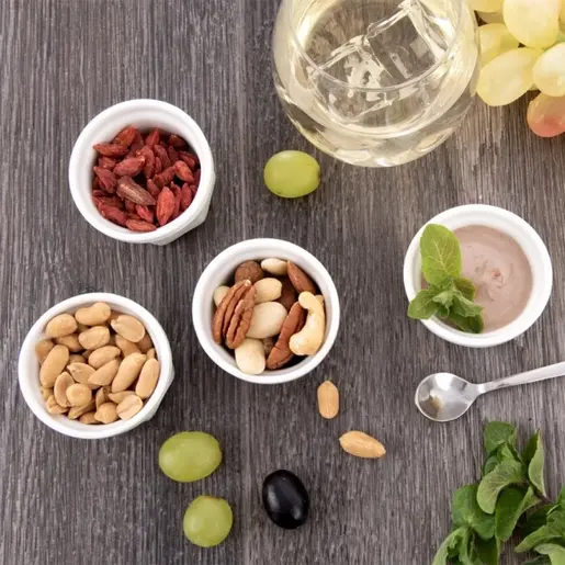 Vilde 112845 - Porcelanske činije – 6 cm, 40 ml, set od 4 komada