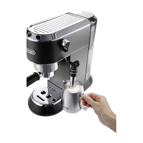 DeLonghi Aparat za espresso kafu EC.685.BK