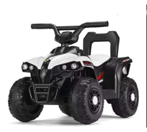 Motor Quad na akumulator beli