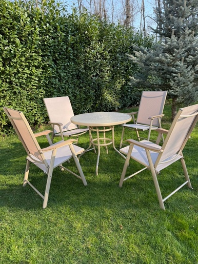 BOLZZ BAŠTENSKA GARNITURA SET 4 STOLICE + STO BEZ BOLBASGARBEZ