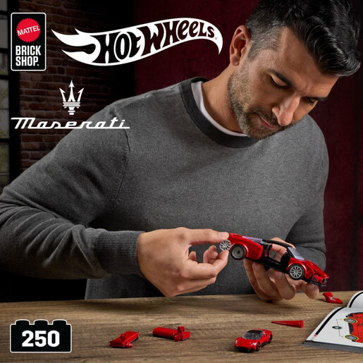HOT WHEELS MASERATI SKLOPIVI SET
