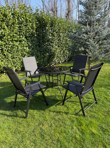 BOLZZ BAŠTENSKA GARNITURA SET 4 STOLICE + STO CRNA BOLBASGARBLK