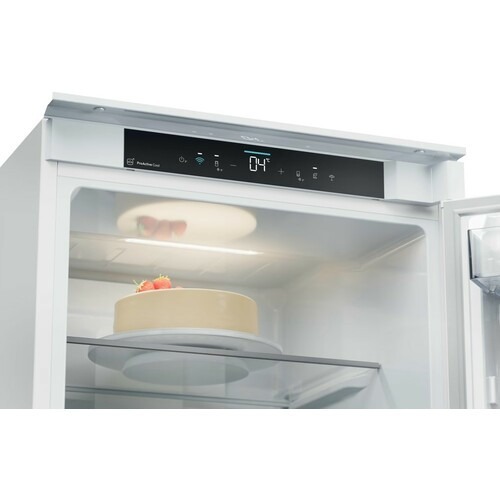 Candy ugradni frižider ECNBQT3519EW, 284 l, Total No Frost