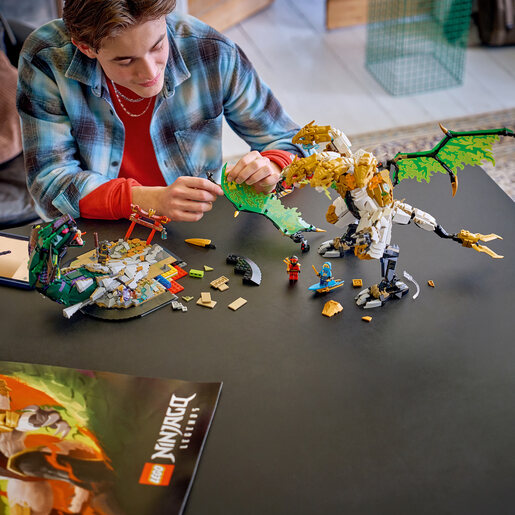 LEGO Bitka sa Ultra zmajem 71872