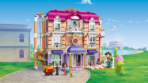LEGO Grand hotel Medenog Grada 42704