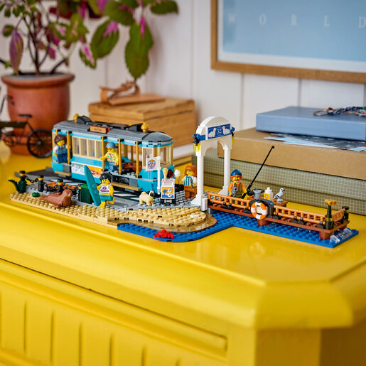 LEGO Klasični tramvaj na plaži 60506