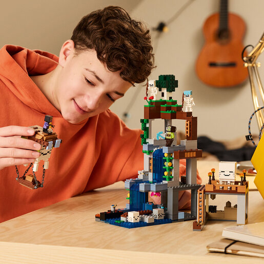 LEGO Stanica aveti 21597