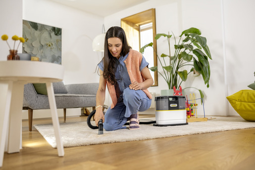 Karcher čistač sa ekstrakcionim raspršivačem SE 2 Spot Care