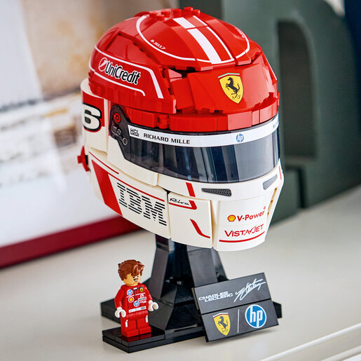 LEGO Scuderia Ferrari HP kaciga Charles Leclerc 43014