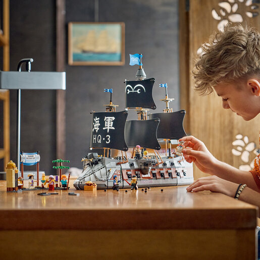 LEGO Garpov mornarički bojni brod 75646