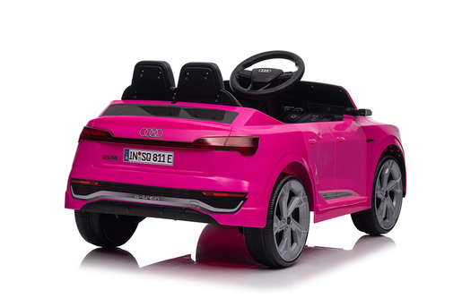 Audi sq8  roze 13235