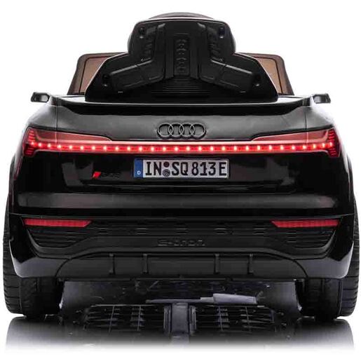 Audi sq8 e-tron  crni 15066
