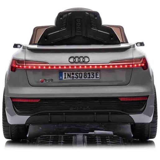 Audi sq8 e-tron  sivi 15080