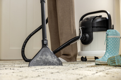 Karcher čistač sa ekstrakcionim raspršivačem SE 4