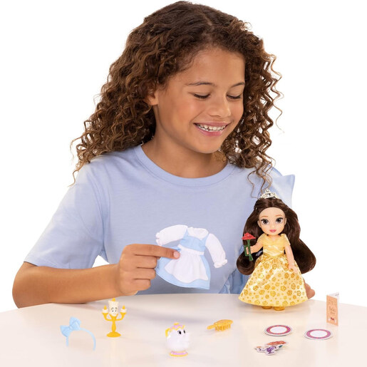 Disney Princess set Bela lutka 15cm sa dodacima