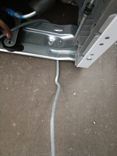 Vox kombinovani frižider KG 2500 - OUTLET