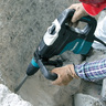 MAKITA paket čekić-bušilicaHR4003C + uagona brusilica GA5030