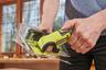 Kompaktni bežični alat za sečenje, USB Lithium™ 4V (2,0 Ah) - RYOBI RCT4-120G